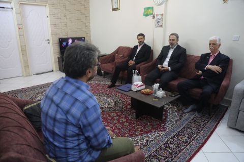 تکریم بازنشستگان "هما"و گرامی داشت روز خانواده
