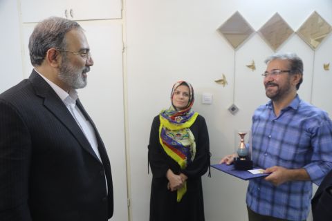تکریم بازنشستگان "هما"و گرامی داشت روز خانواده