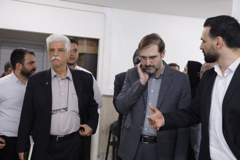در بازدید مشترک مدیرعامل صندوق و مدیرعامل کانون بازنشستگان از معاونت امور بازنشستگی مطرح شد:  ارزیابی زیرساخت‌، فرآیندها و راهکارهای بهبود خدمت رسانی در حوزه‌های بیمه‌ای و اجتماعی 