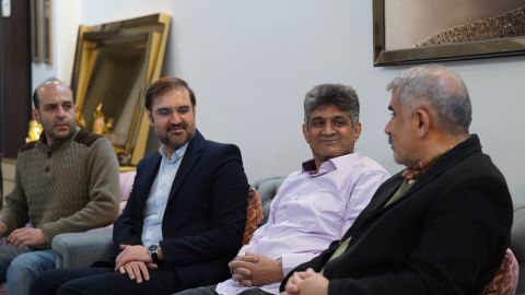 صیانت از حقوق بازنشستگان؛ محور دیدار شمسایی‌نیا با جانبازان هما 